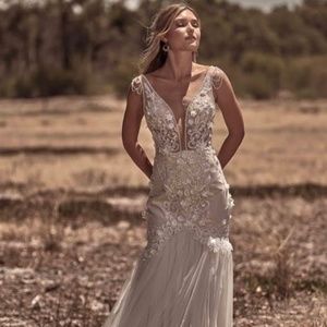 White April Wedding Dress